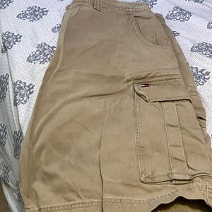 Tommy cargo shorts